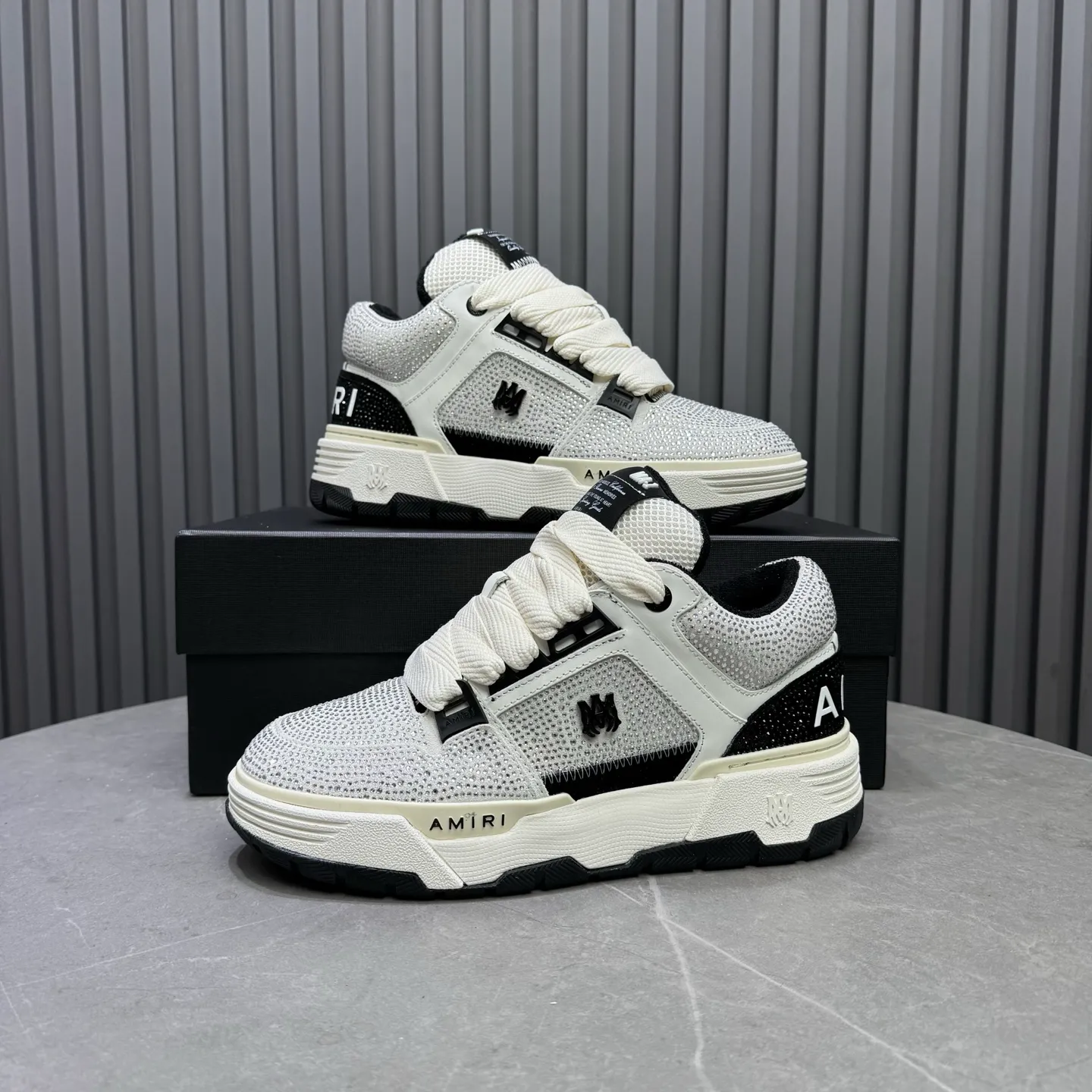 Men's shoes 💰760💰 AMIRI AMIRI fashion brand hot sale 🔥 Available all year round, couples 💑 Official website synchronization Imported fabrics 1⃣️ vs 1⃣️ replica, original factory special original sole, 35-45 (45. non-refundable)